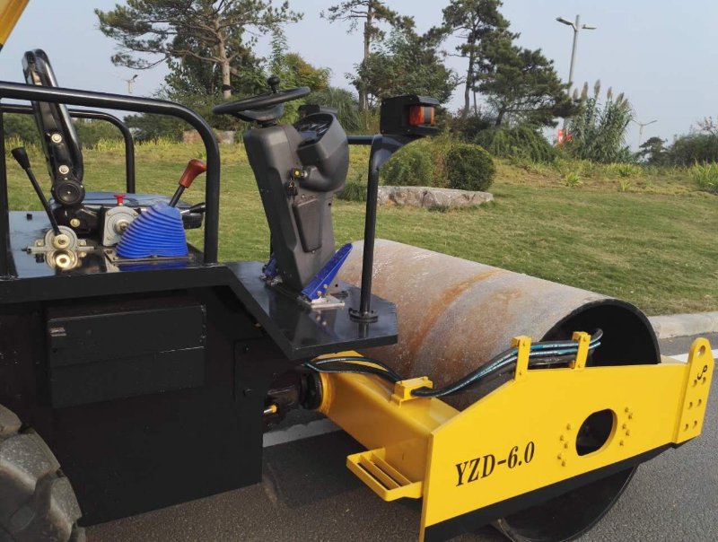 6噸壓路機 洛陽冠道機械