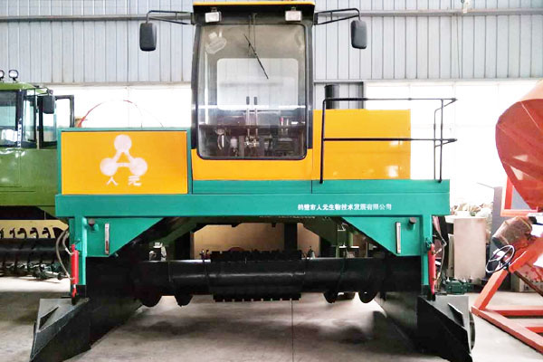 羊糞發(fā)酵翻堆機設備