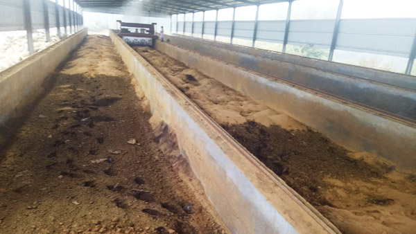 槽式翻拋機的簡介