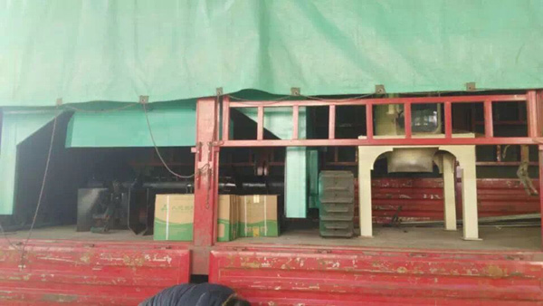 貴州發(fā)貨現(xiàn)場_有機肥成套設(shè)備運輸前準(zhǔn)備圖2