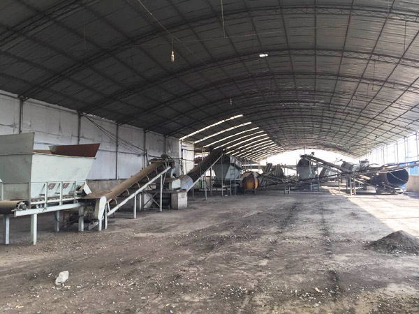 建個(gè)有機(jī)肥加工廠一年的利潤(rùn)有多少錢(qián)？需要哪些有機(jī)肥加工設(shè)備？