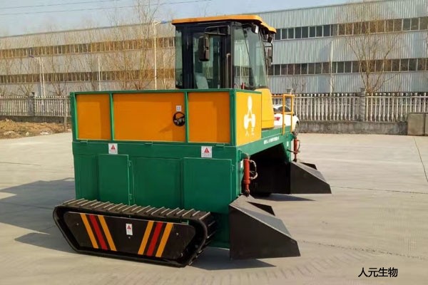 有機肥翻堆機設(shè)備日常維護(hù)保養(yǎng)方法