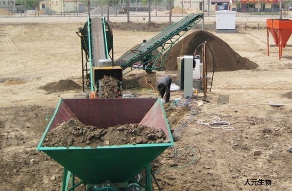 使用豬糞制作有機(jī)肥的方法，豬糞堆肥發(fā)酵制作有機(jī)肥工藝流程